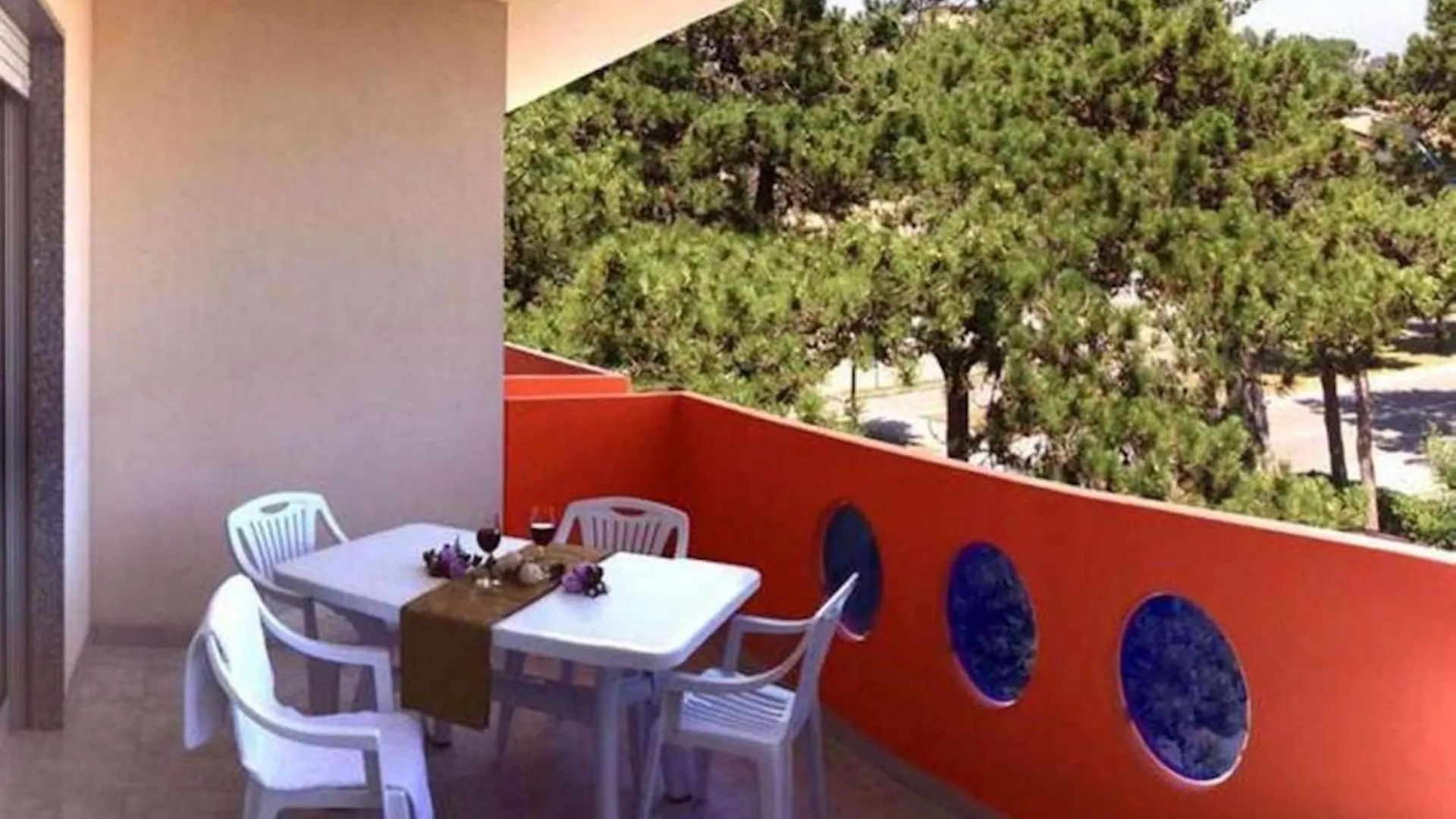 Enjoy Poolside Comfort - Beahost Rentals Bibione 0*,
